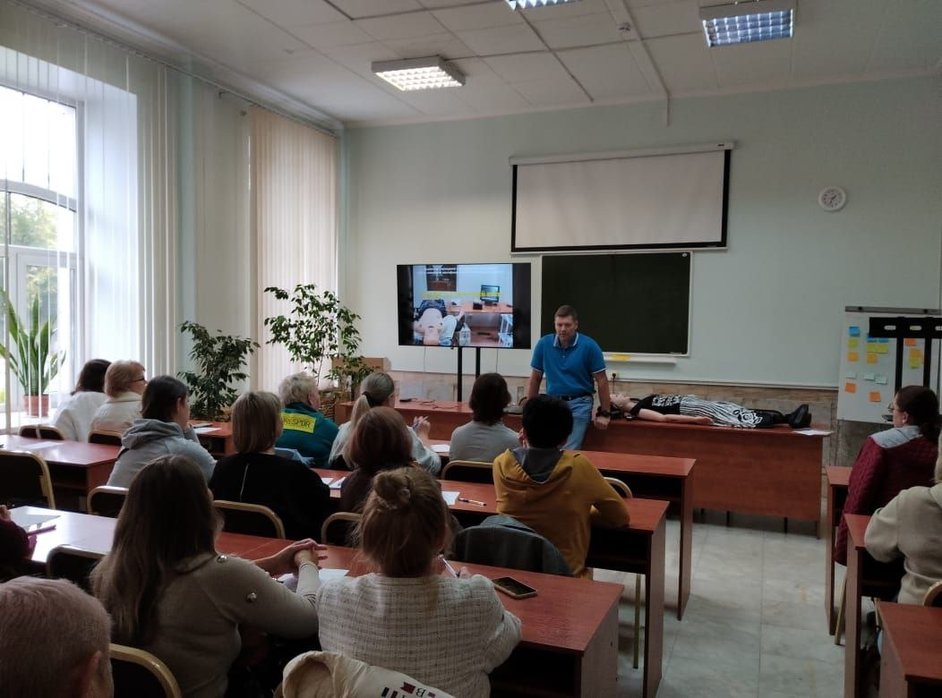 11 сентября 2025 года состоялся семинар-тренинг «Оказание медицинской помощи в экстренной и неотложной форме в стоматологическом кабинете»