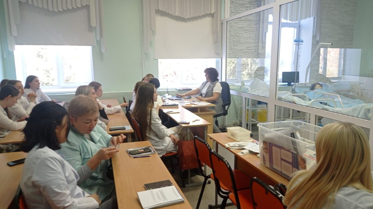В Центре повышения квалификации работников здравоохранения прошёл семинар по инновационным методам лечения ран